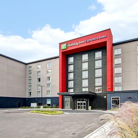 Holiday Inn Express & Suites Oshawa Downtown - Toronto Area By Ihg Exterior foto