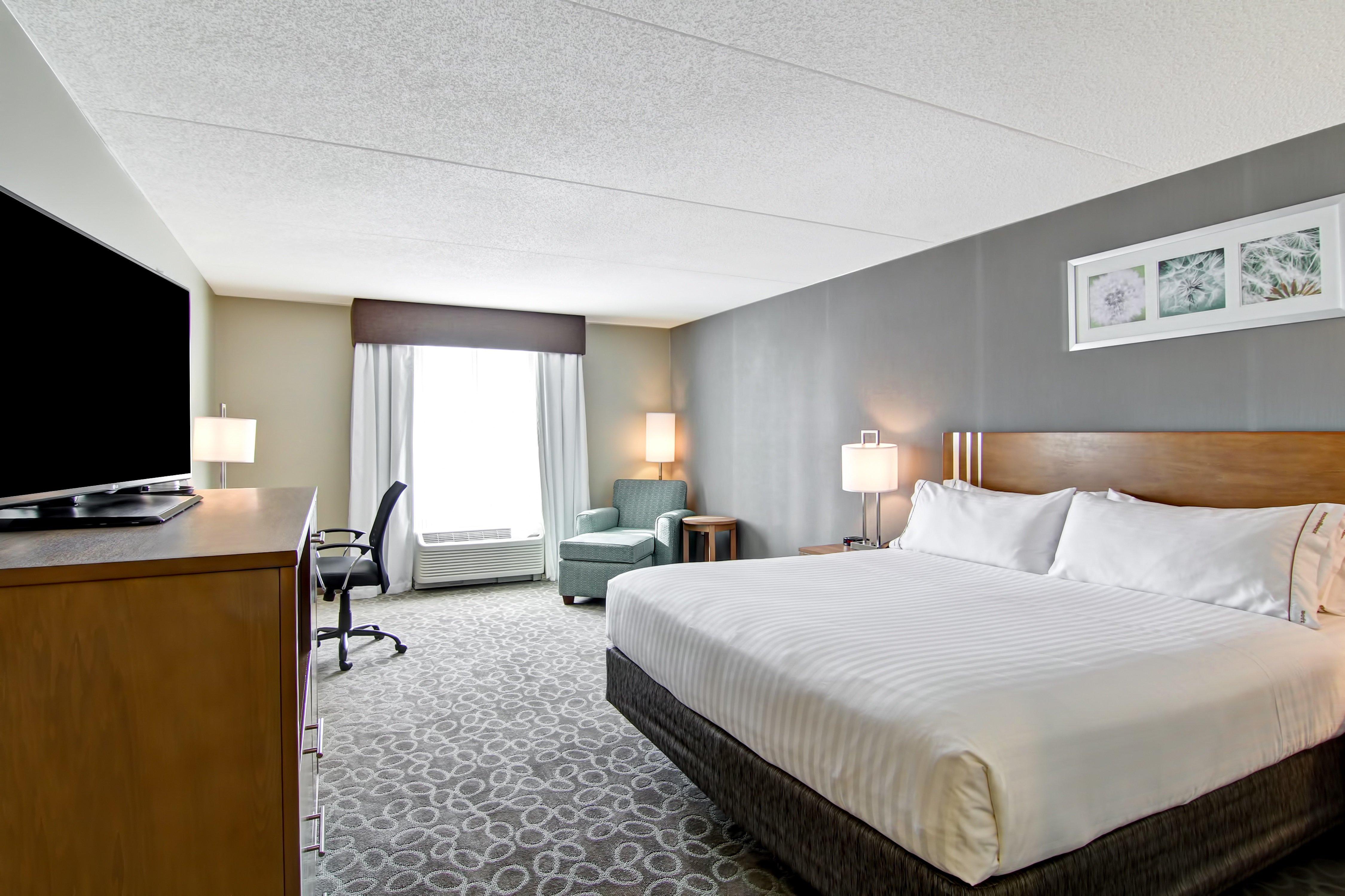 Holiday Inn Express & Suites Oshawa Downtown - Toronto Area By Ihg Exterior foto